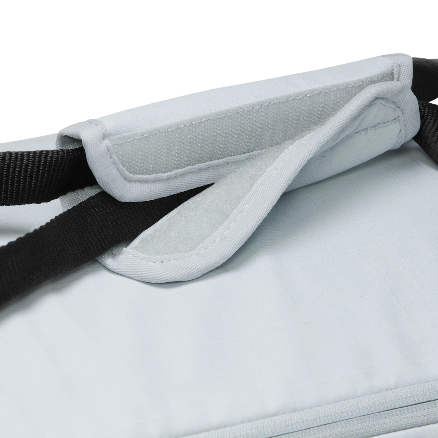 Nike Brasilia Sports Bag - Silver, Black 6 Nike Brasilia Sports Bag - Silver, Black - Image 4