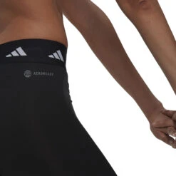 ADIDAS Tech-Fit 3 Stripes 7/8 Tight Women - Black 12 ADIDAS Tech-Fit 3 Stripes 7/8 Tight Women - Black -Padel Pro Shop 17369000 17