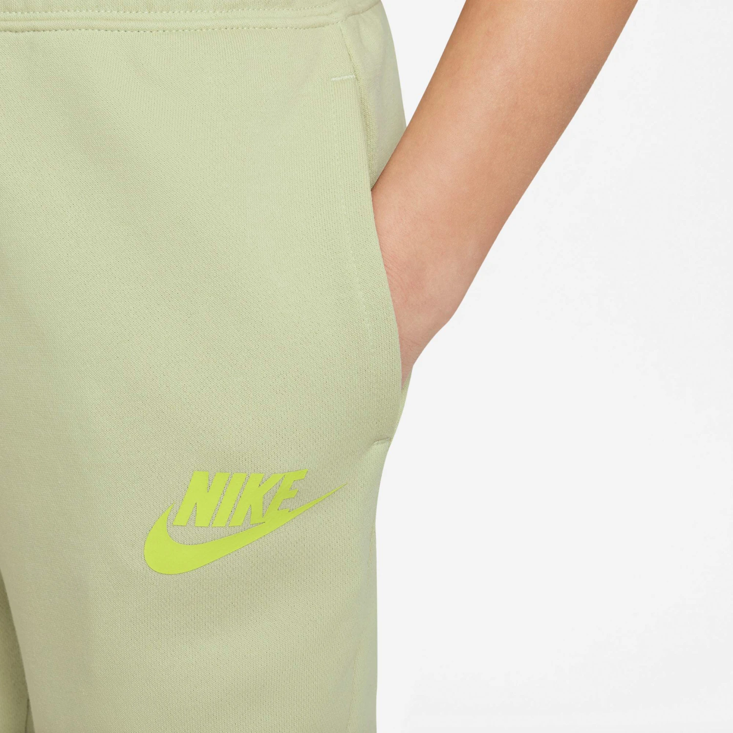 Nike Sportswear Club Training Pants Kids - Light Green 7 Nike Sportswear Club Training Pants Kids - Light Green - Image 5